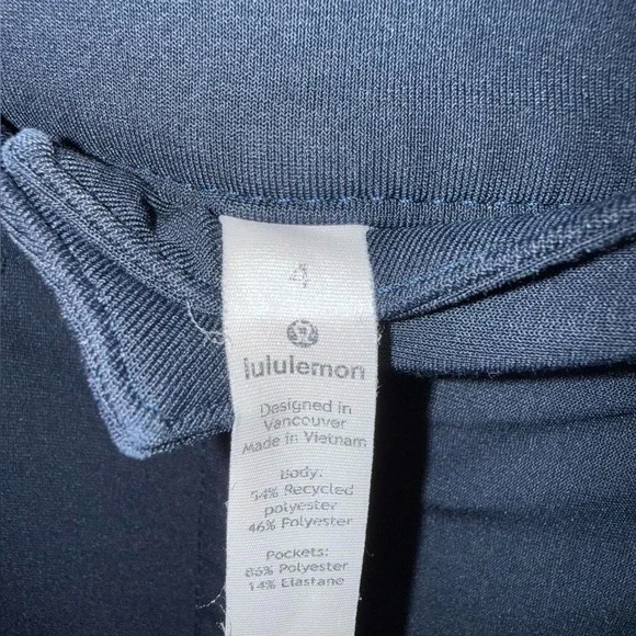 Lululemon Women’s Navy Blue Pants - Picture 7 of 7